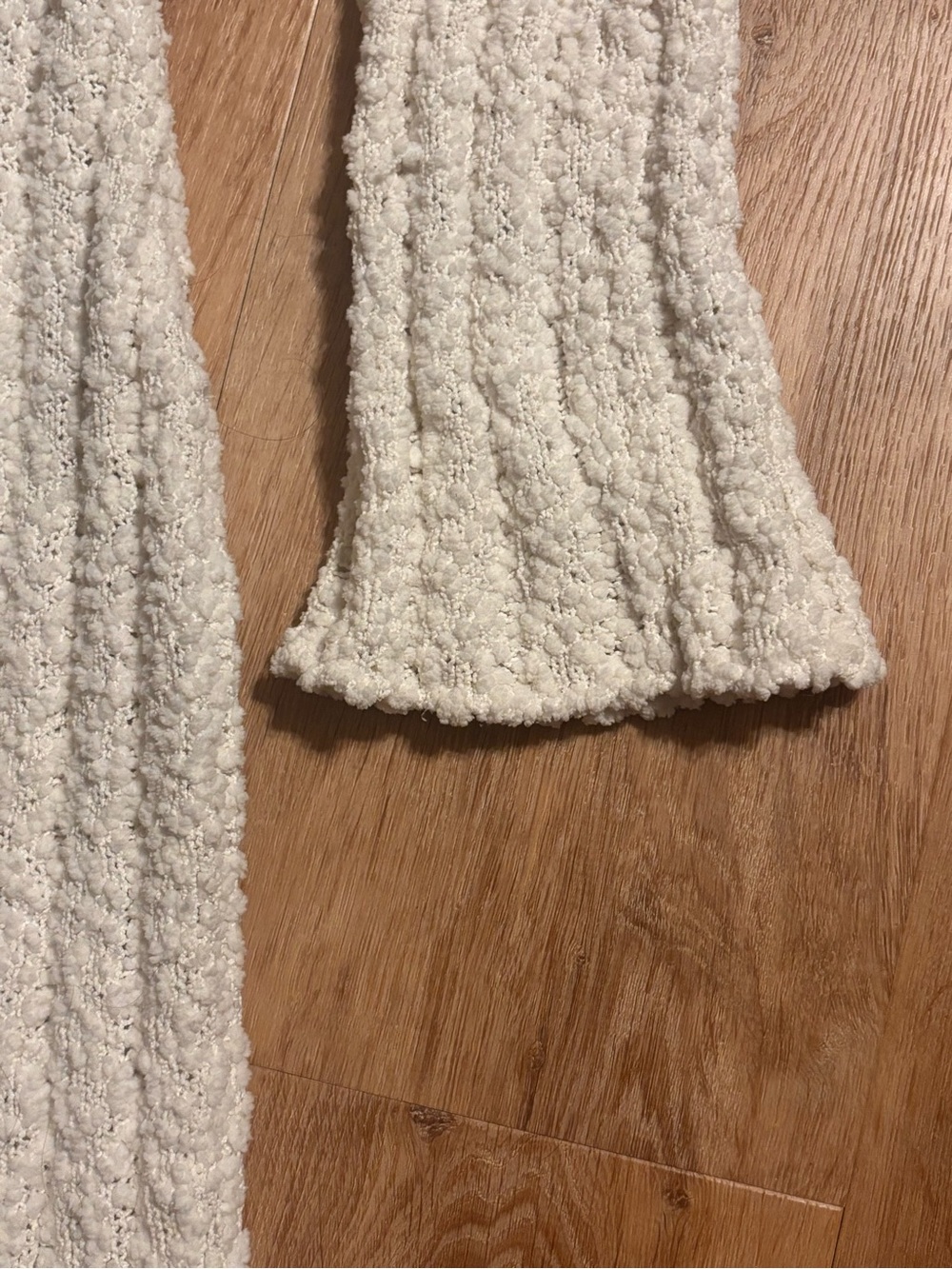 H&M cozy teddy soft knit V-Neck bouclé midi Sweater Dress Cream Belle sleeve M - Picture 6 of 11